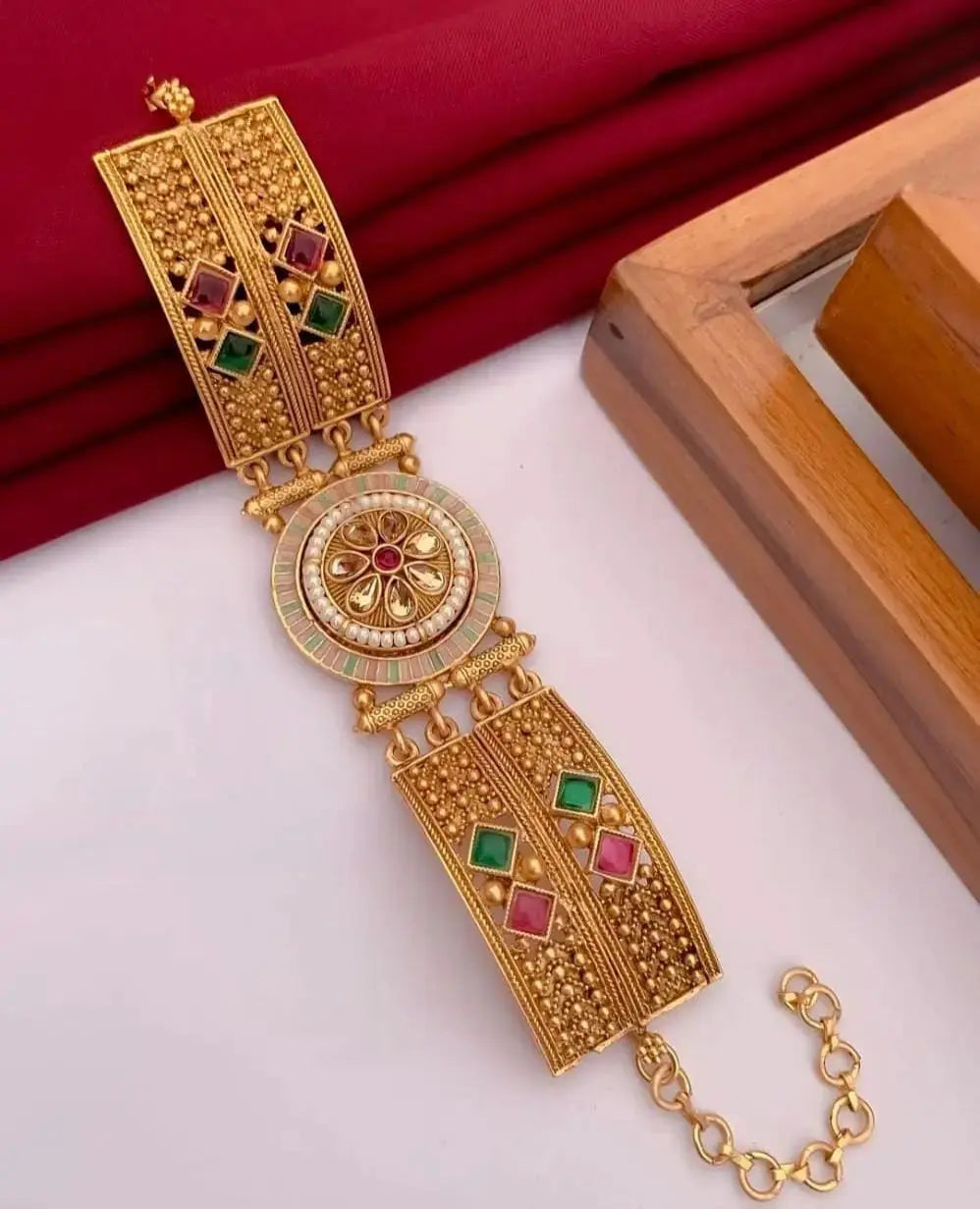 Rajwadi Gold Bracelet