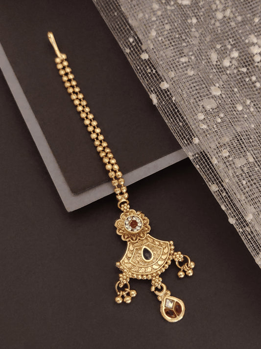 Traditional Gold Maang Tika
