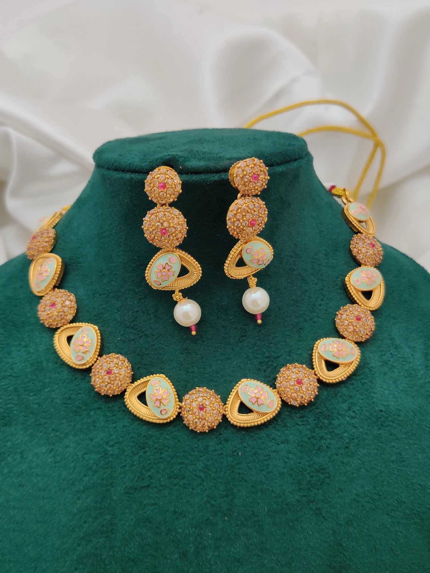 Fancy Brass High Gold Necklace Set With Earrings