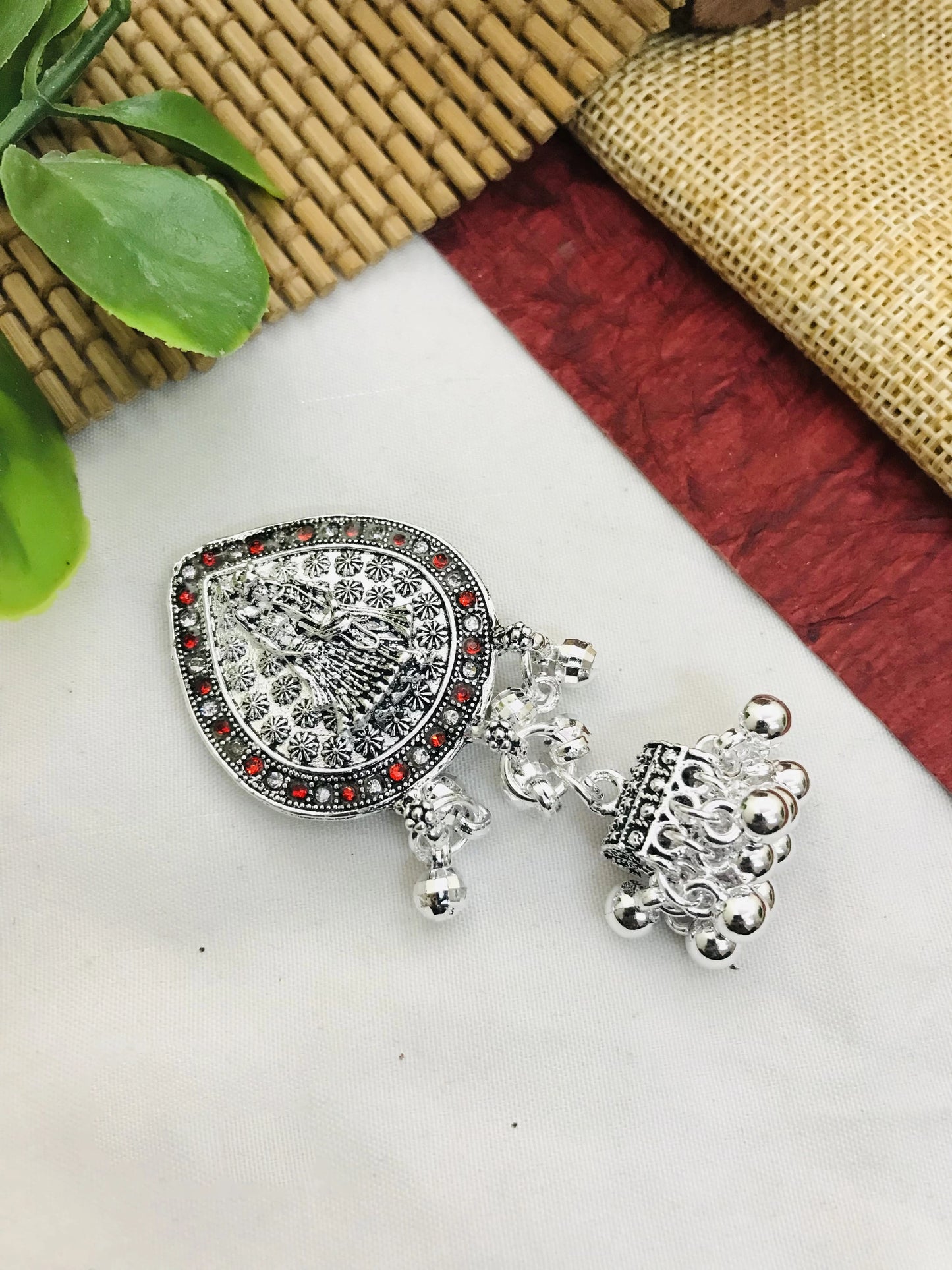 Unique Silver Saree Pin Design With Red And White Stones | Silver Saree Pin For Women